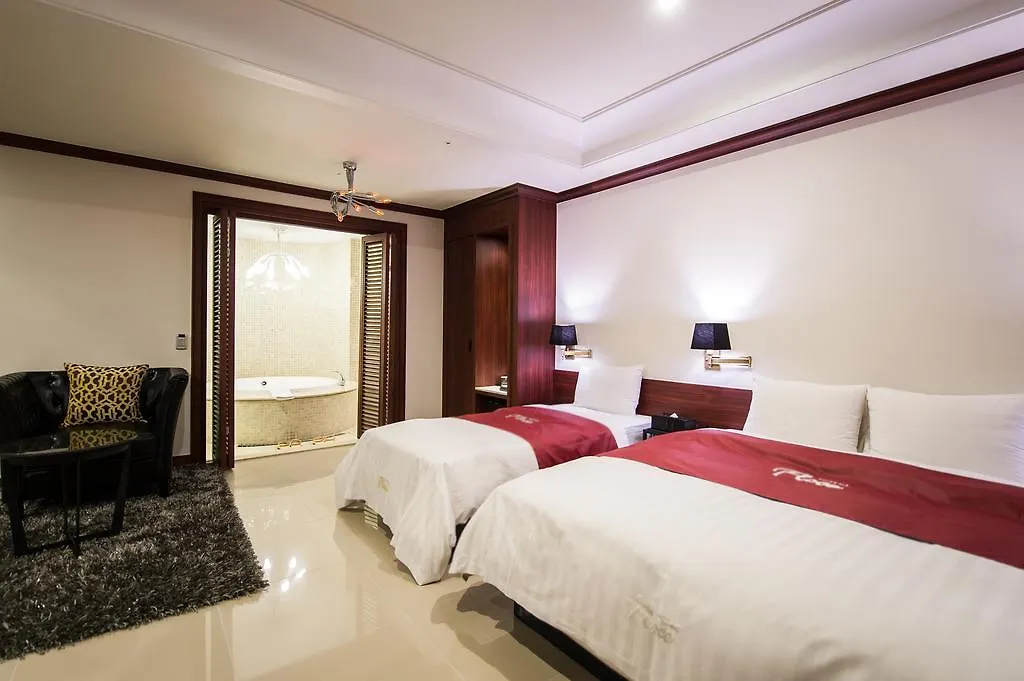 Hotel Floce Bucheon 3*,